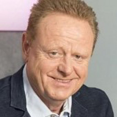 Einladung: Bananenflanke, Analysen und Anekdoten – Rolf Fringer im Gespräch mit Emiliana Salvisberg. Donnerstag, 5. Juni 2025, Aarau – Gemeinnützige Frauen Aarau (GFA) – gfaarau.ch